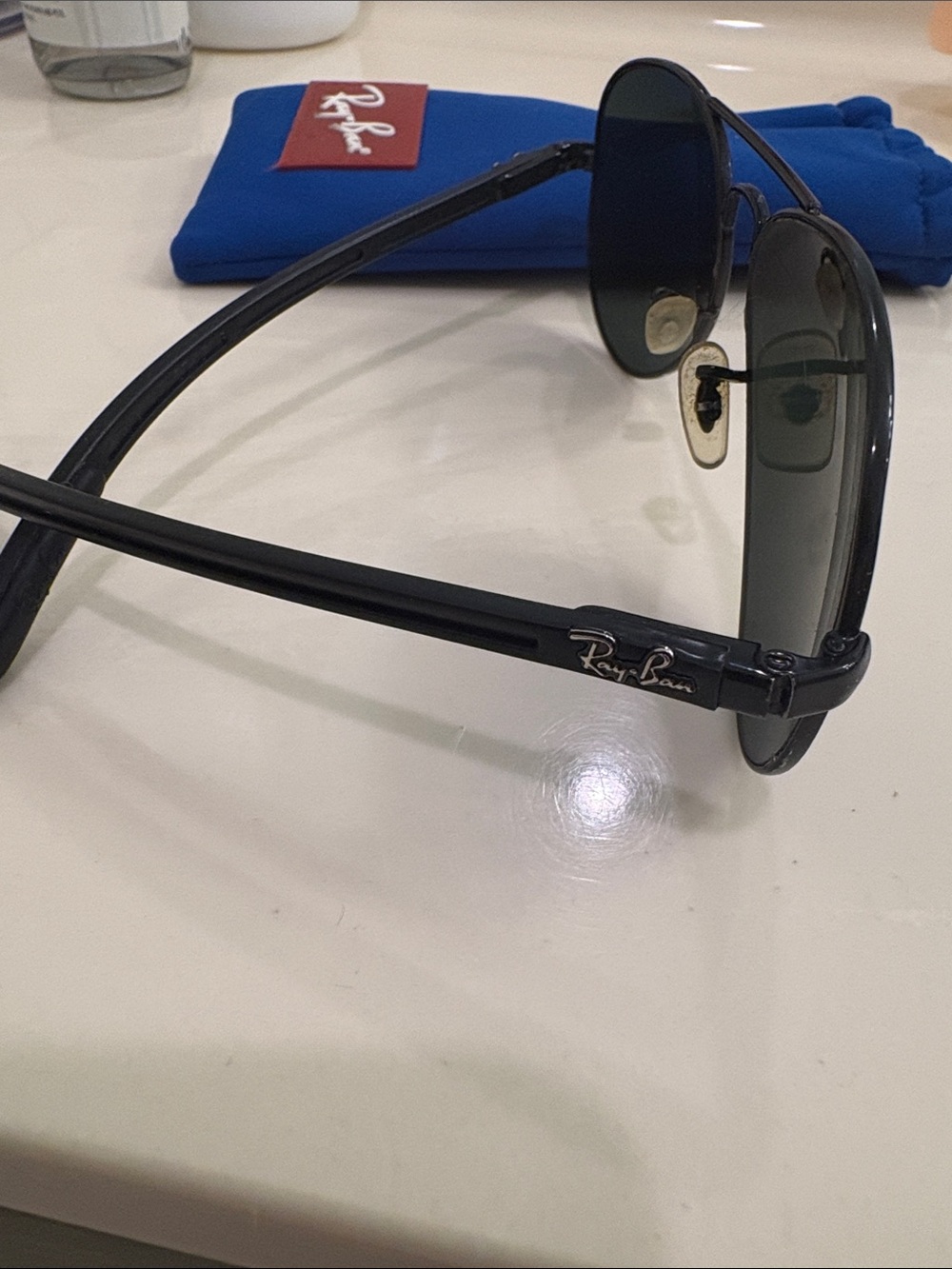 Ray-Ban Black Aviator Sunglasses with Blue Soft Case - Picture 3 of 3